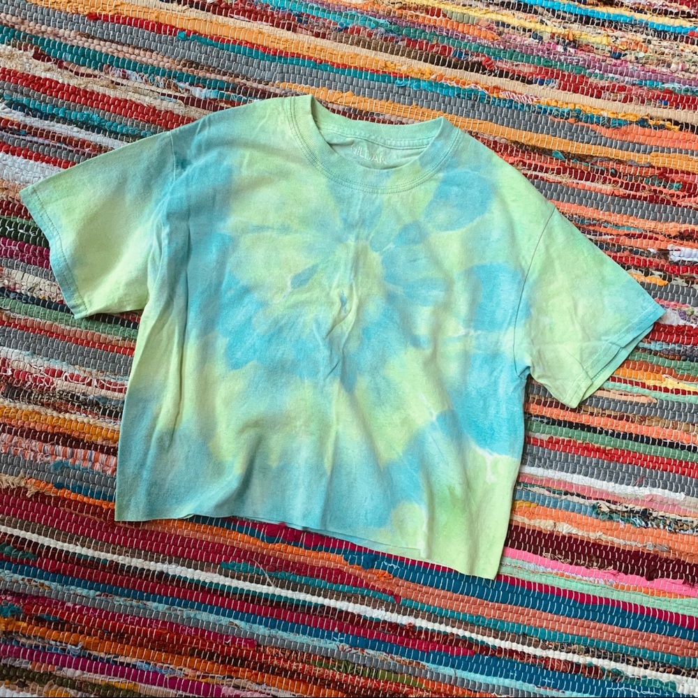 🖤 Aqua & Green Tie Dye Crop Top